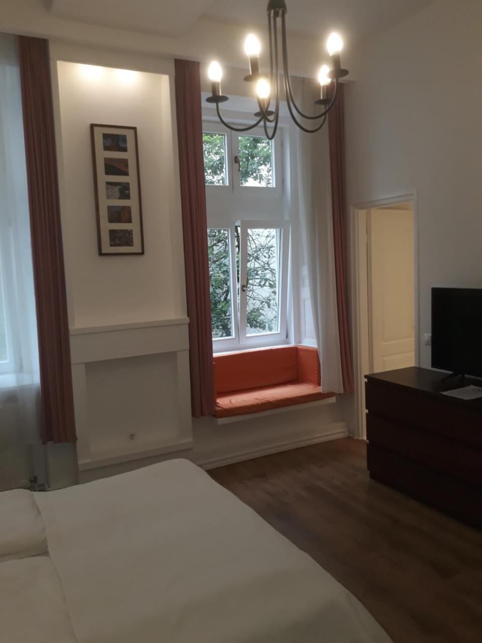 Connection Guesthouse Budapeşte Dış mekan fotoğraf