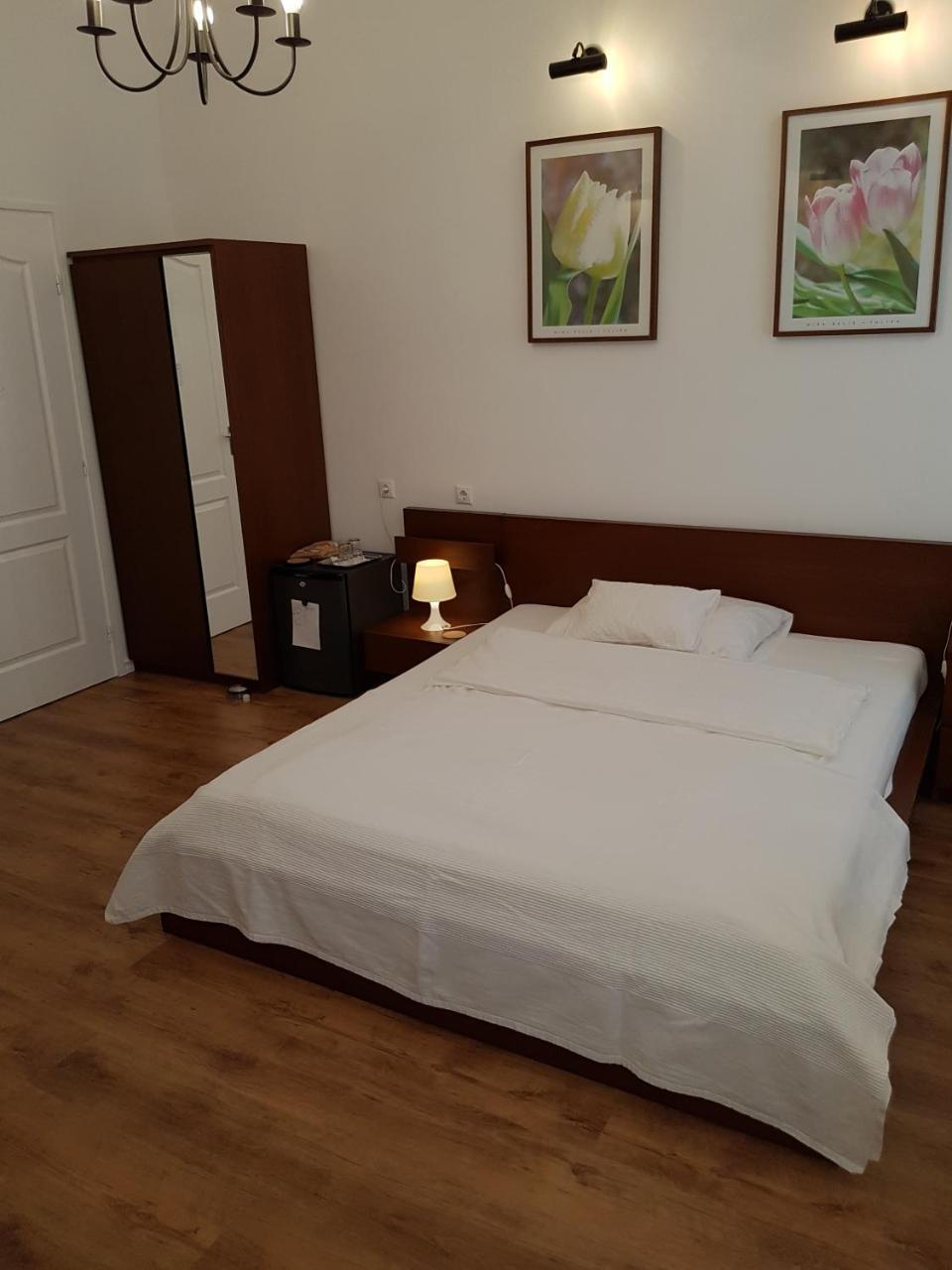 Connection Guesthouse Budapeşte Dış mekan fotoğraf