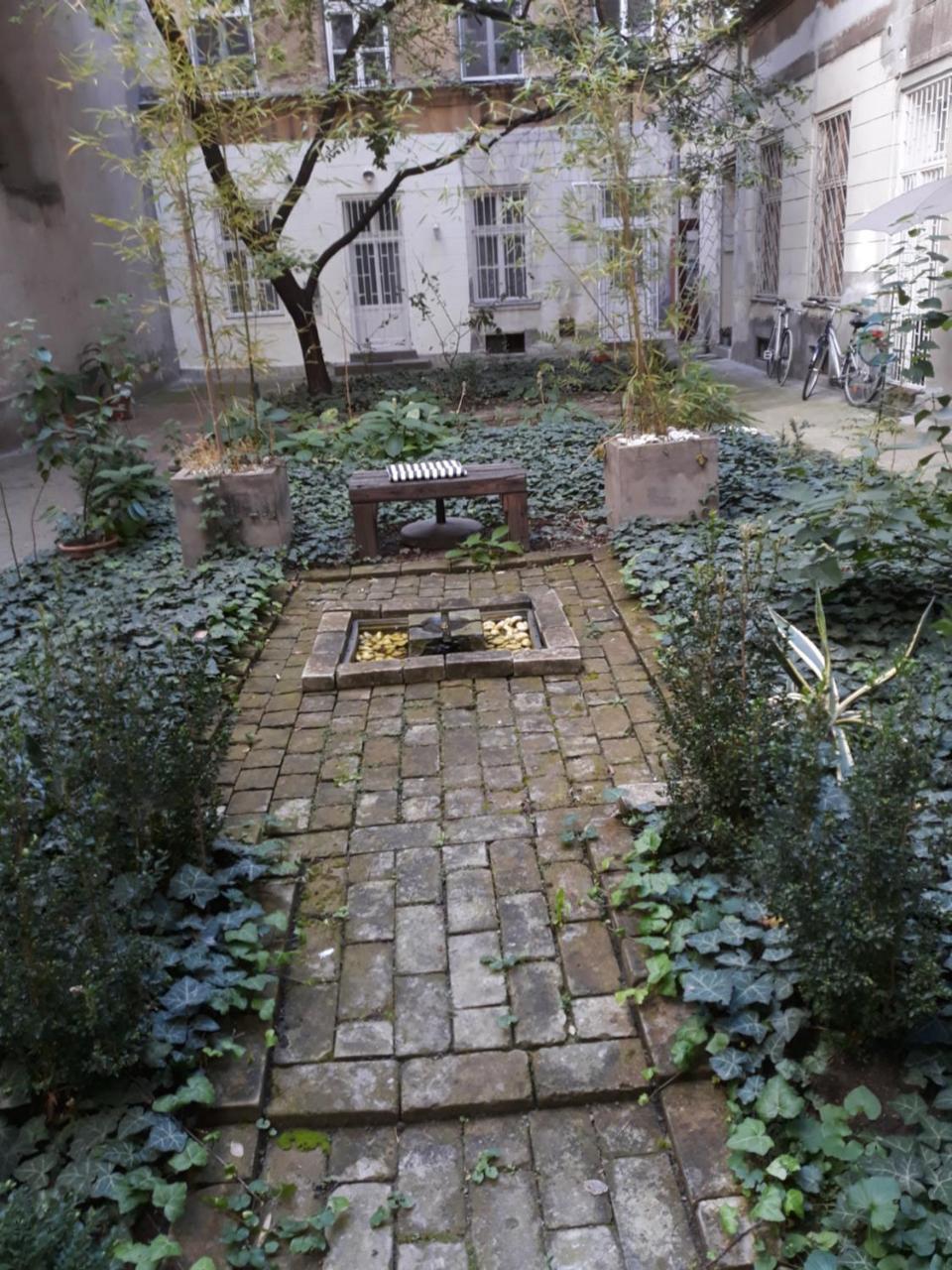 Connection Guesthouse Budapeşte Dış mekan fotoğraf